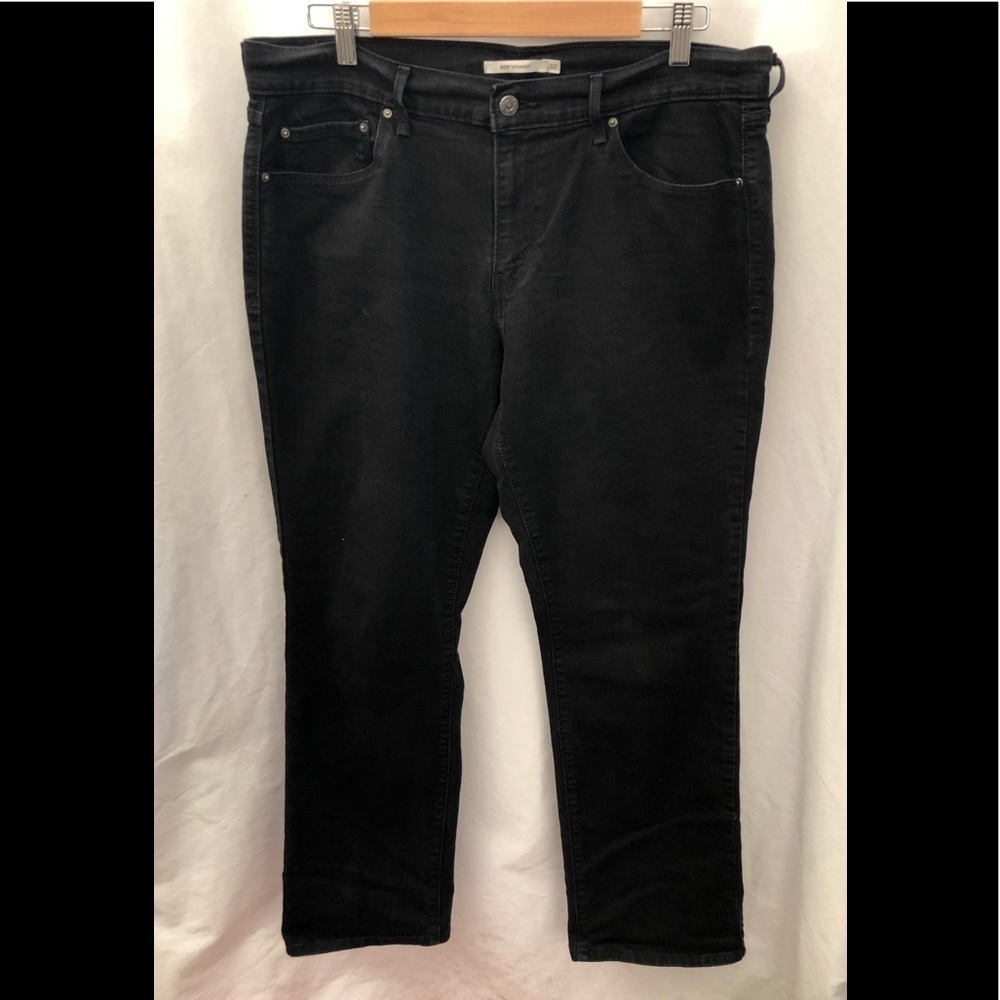 Levis 505 Straight Leg Black Jeans Size 32x30 Womens (Actual Inseam 29")